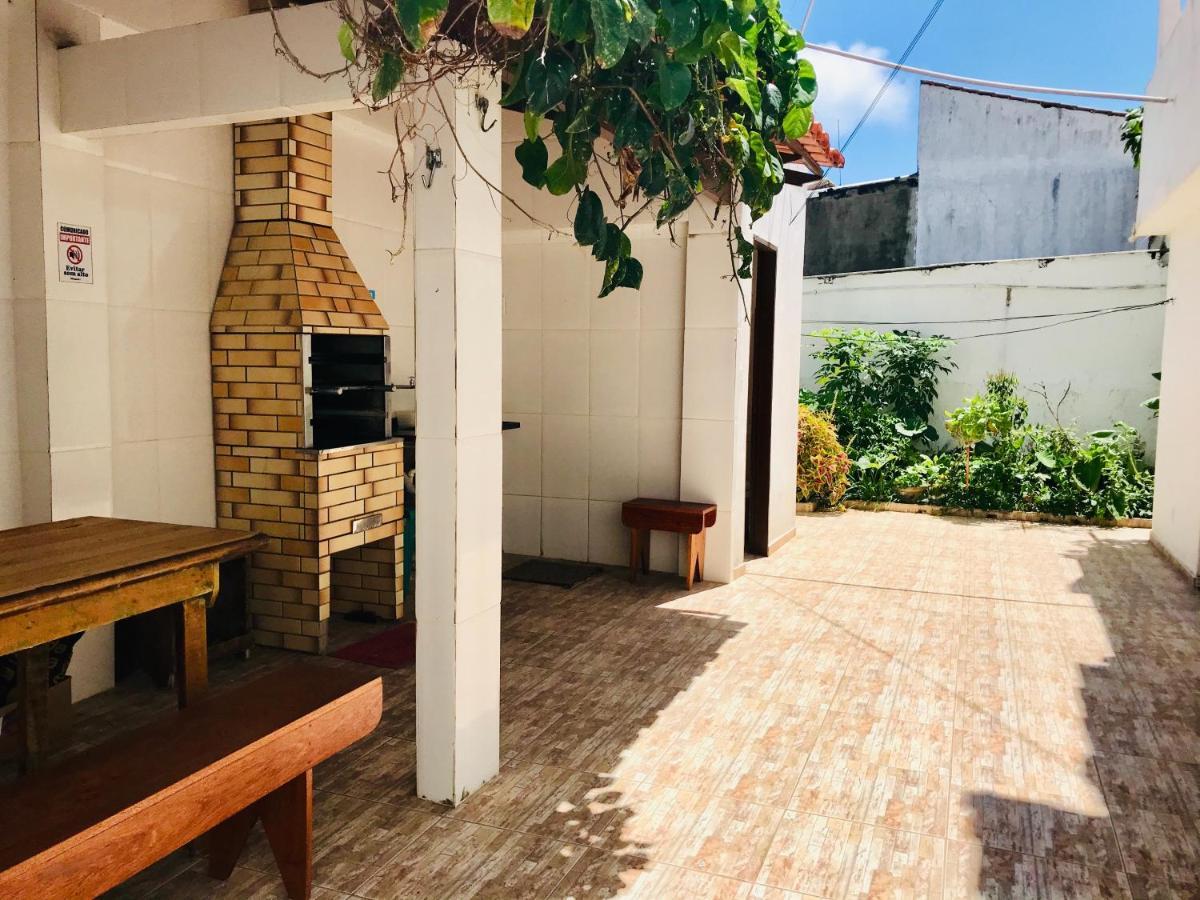 Casa de férias 3 Quartos,10 Min A Pe Grande, Garagem 3 Carros, Churrasqueira, Wi-fi E Cozinha Completa